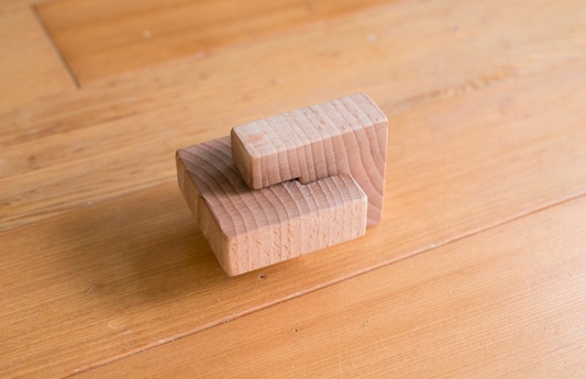 Montessori Lock block