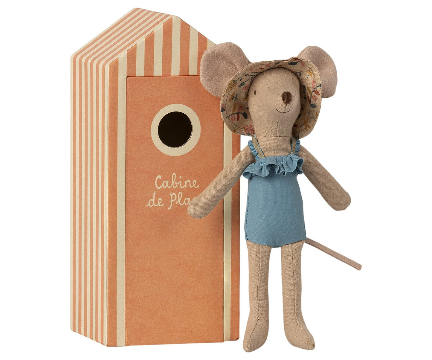 Beach Mouse Mom in Cabin De Plage