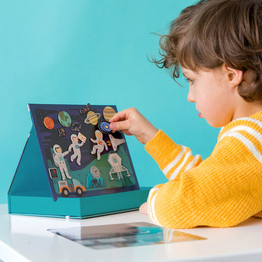 Magnetic Play Scene: Outerspace